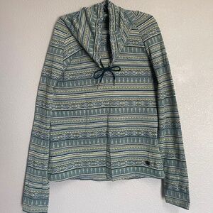 Sherpa Adventure Gear NWOT W's Printed Funnel Neck LS Shirt